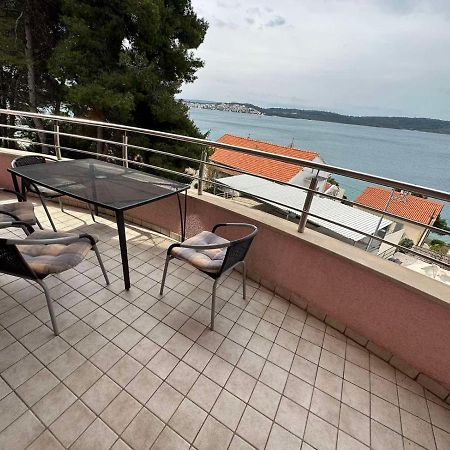 Apartman Lucia Trogir Luaran gambar