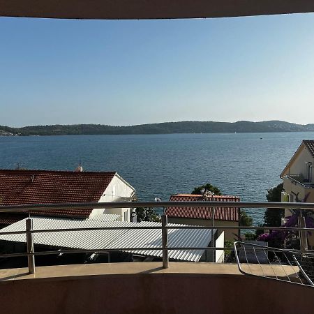 Apartman Lucia Trogir Luaran gambar